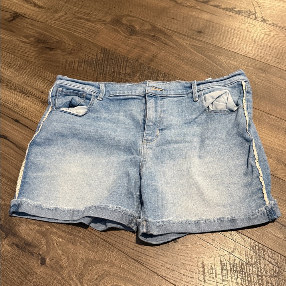 Old Navy Girls Blue Jean Shorts Classic with lace detail